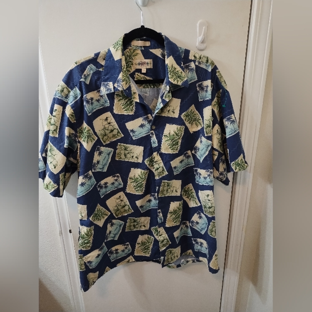 Campia Moda Hawaiian Shirt.